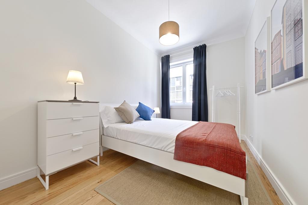 Sleep In Centre Apartment Porto Luaran gambar