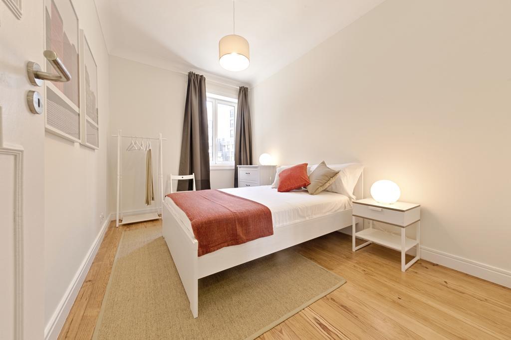 Sleep In Centre Apartment Porto Luaran gambar